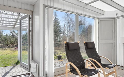 Tarja - 150M from the Sea: Dachdecken, Hütte, Haus, Dach, Zuhause, Bauernhaus, Hütte, Estate, Dorf