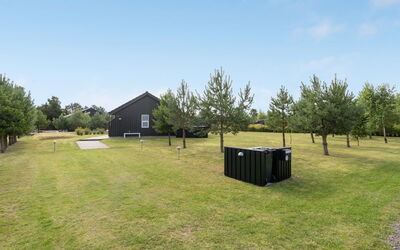 Thure - 1Km from the Sea