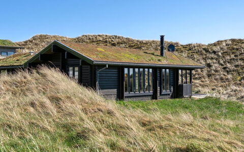 Baltur - 650M from the Sea: Dach, Haus, Zuhause, Hütte, Abstellgleis, Estate, Auffahrt, Gartenbauten, Garten, Schuppen