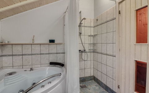 Acucena - 1.3Km from the Sea: Möbel, Interior Design, Stuhl, Flooring, Tabelle, Resort, Fussboden, Decke, Zimmer, Eco Hotel