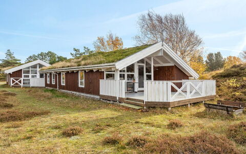 Bille - 200M from the Sea: Die Architektur, Dach, Zuhause, Verbundwerkstoff, Daylighting, Abstellgleis, Auffahrt