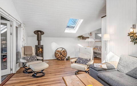 Caya - 450M to the Fjord: Hütte, Zuhause, Haus, Dach, Veranda, Estate, Abstellgleis, Gartenbauten, Bauernhaus, Garten