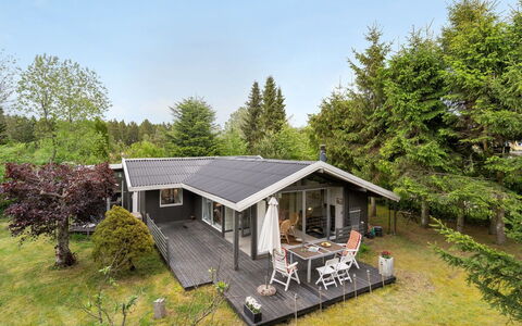 Syrina: Dach, Haus, Zuhause, Hütte, Abstellgleis, Estate, Auffahrt, Gartenbauten, Garten, Schuppen