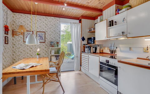 Syrina: Dach, Haus, Zuhause, Hütte, Abstellgleis, Estate, Auffahrt, Gartenbauten, Garten, Schuppen