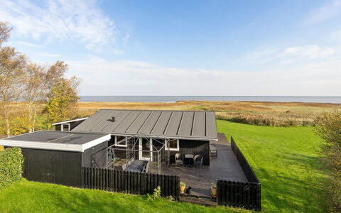 Gisa - from the Sea: Holz, Zuhause, Dach, Die Architektur, Haus, Veranda, Hütte, Estate, Schatten, Deck
