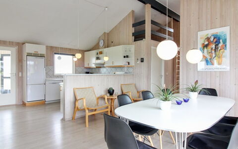 Seniha - 400M from the Sea: Interior Design, Holz, Möbel, Flooring, Decke, Light Fixture, Fussboden, Küche & Esszimmer Tisch, Beleuchtung, Wohnzimmer