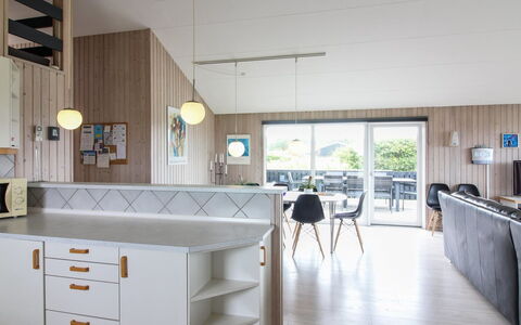 Seniha - 400M from the Sea: Interior Design, Flooring, Möbel, Holz, Küche, Decke, Fussboden, Countertop, Light Fixture, Beleuchtung