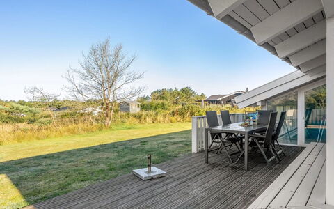 Otta - 779M from the Sea: Holz, Die Architektur, Veranda, Zuhause, Deck, Verbundwerkstoff, Holzboden, Hartholz, Planke, Schatten