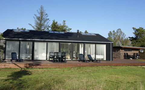 Jonce - 400M from the Sea: Wohngebiet, Dach, Vorort, Auffahrt, Estate, Kamin