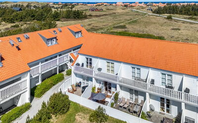 Cilla - 1Km from the Sea