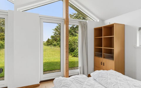 Carmen - 25M from the Sea: Interior Design, Fussboden, Flooring, Möbel, Decke, Zimmer, Holzbeize, Hartholz, Wohnzimmer