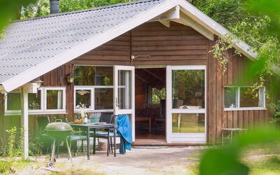 Kerrin - 300M from the Sea