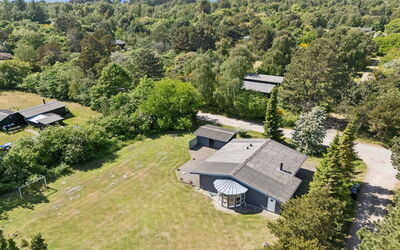 Linda - 600M from the Sea