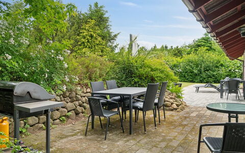 Merita - 1.1Km from the Sea: Wohnung, Schatten, Balkon, Stuhl, Zaun, Gartenmöbel, Aluminium, Kunstrasen