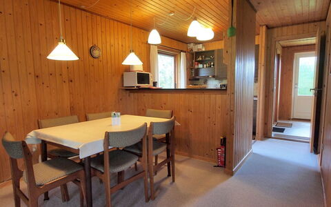 Thing - 200M from the Sea: Dach, Haus, Grundstueck, Zuhause, Hütte, Estate, Gartenbauten, Schatten, Blockhaus, Landscaping