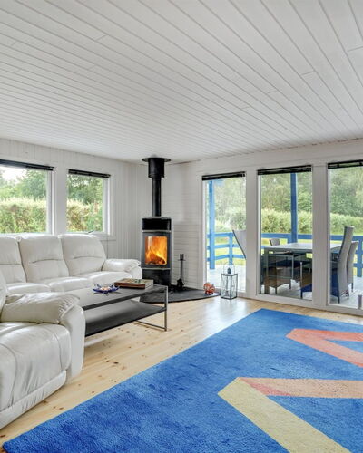 Trixie - 1Km from the Sea