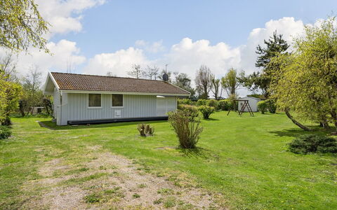 Erva - 495M from the Sea: Dach, Haus, Zuhause, Hütte, Abstellgleis, Estate, Auffahrt, Gartenbauten, Garten, Schuppen