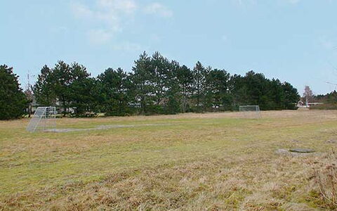 Sitta - 400M from the Sea: Wohngebiet, Dach, Vorort, Auffahrt, Estate, Kamin