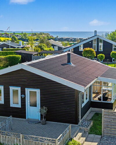 Holmger - 420M from the Sea