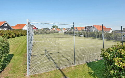 Matleena - 200M from the Sea: Blau, Strauch, Hütte, Ground, Garten, Estate, Schatten, Landscaping, Bauernhaus, Eco Hotel