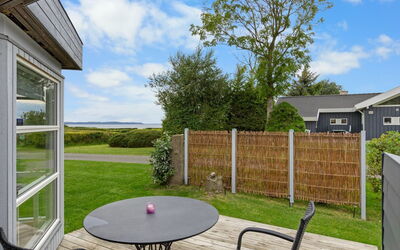 Rikkart - 100M from the Sea