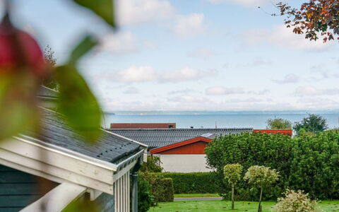 Fita - 300M from the Sea: Blau, Strauch, Hütte, Ground, Garten, Estate, Schatten, Landscaping, Bauernhaus, Eco Hotel