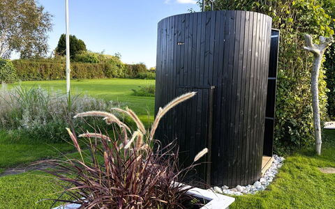 Fita - 300M from the Sea: Garten, Landscaping, Hinterhof, Garten