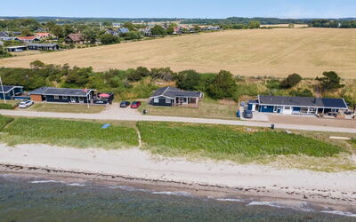Bertold - 20M from the Sea