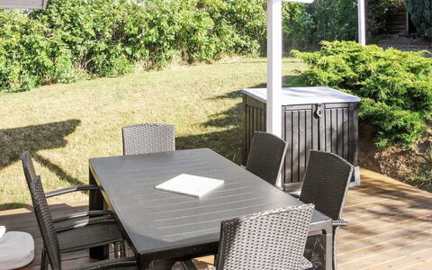 Roel - 500M from the Sea: Möbel, Holz, Gartenmöbel, Tabelle, Tisch Im Freien, Stuhl, Schatten, Küche & Esszimmer Tisch, Outdoor Struktur, Terrasse
