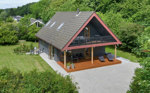 Jorith - 550M from the Sea: Dach, Haus, Zuhause, Hütte, Abstellgleis, Estate, Auffahrt, Gartenbauten, Garten, Schuppen