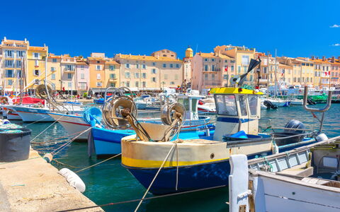 Saint-Tropez 550: Möbel, Wohnung, Zuhause, Balkon, Holzbeize, Schatten, Stuhl, Eco Hotel, Gartenmöbel, Zimmerpflanze