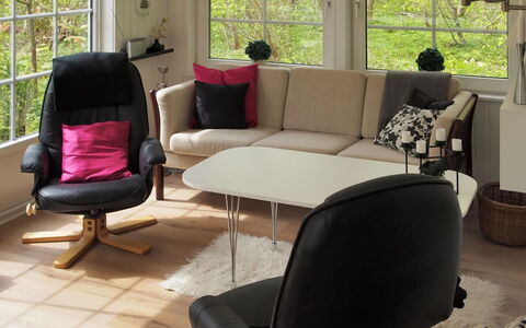 Rigmor - 300M from the Sea: Blau, Strauch, Hütte, Ground, Garten, Estate, Schatten, Landscaping, Bauernhaus, Eco Hotel