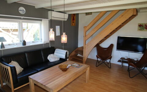 Sauli - 200M to the Fjord: Die Architektur, Dach, Zuhause, Verbundwerkstoff, Daylighting, Abstellgleis, Auffahrt