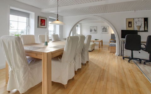 Lokke - 19Km from the Sea