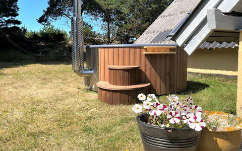 Ødke - 3.5Km from the Sea: Holz, Holzbeize, Hartholz, Garten, Hinterhof, Outdoor Struktur, Design, Garten, Schuppen, Gartenbauten