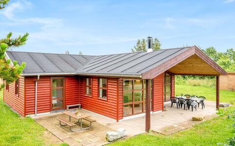 Silvia - 300M to the Fjord: Dachdecken, Hütte, Haus, Dach, Zuhause, Bauernhaus, Hütte, Estate, Dorf