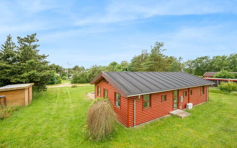 Silvia - 300M to the Fjord: Dachdecken, Hütte, Haus, Dach, Zuhause, Bauernhaus, Hütte, Estate, Dorf
