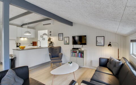 Hariette: Interior Design, Decke, Flooring, Möbel, Fussboden, Couch, Zimmer, Wohnzimmer, Zuhause, Wohnung