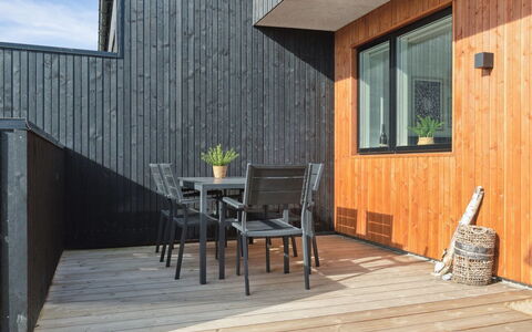 Kasper - 1.8Km from the Sea: Holz, Dach, Die Architektur, Zuhause, Haus, Hütte, Abstellgleis, Hartholz, Steigung, Estate