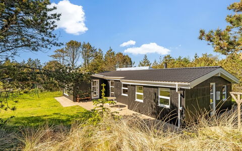 Eroll - 1.8Km from the Sea: Zuhause, Hütte, Estate, Bauernhaus, Gartenbauten, Abstellgleis, Garten, Landscaping, Design, Garten