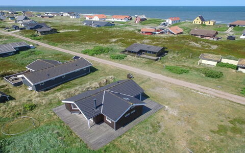Tecumseh - 150M from the Sea: Dach, Hütte, Hütte