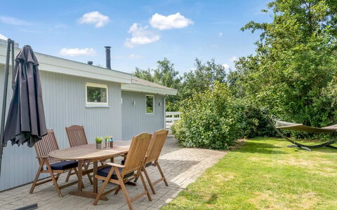 Gudfast - 300M to the Fjord: Die Architektur, Dach, Zuhause, Verbundwerkstoff, Daylighting, Abstellgleis, Auffahrt