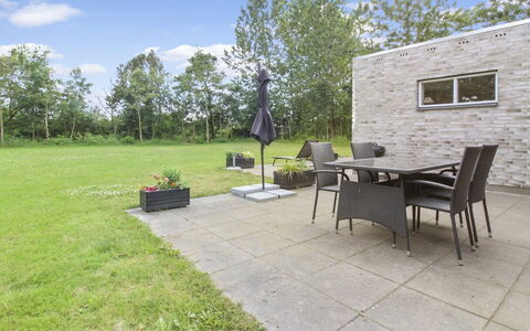 Jarven - 500M to the Fjord: Fussboden, Decke, Schwimmbad, Resort, Design, Stuhl, Daylighting, Hotel, Villa, Penthouse