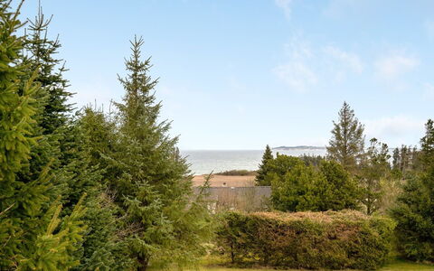 Brunhild - 300M to the Fjord: Dach, Haus, Grundstueck, Zuhause, Hütte, Estate, Gartenbauten, Schatten, Blockhaus, Landscaping