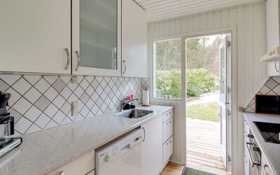 Amai - 1.5Km from the Sea