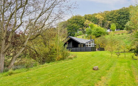 Benno - 2.1Km from the Sea: Dach, Haus, Zuhause, Hütte, Abstellgleis, Estate, Auffahrt, Gartenbauten, Garten, Schuppen