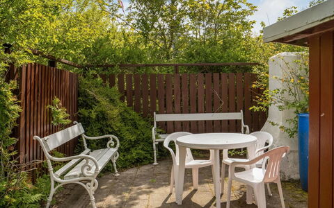 Vian - 200M from the Sea: Möbel, Gartenmöbel, Tisch Im Freien, Stuhl, Garten, Schatten, Hinterhof, Holzbeize, Garten, Küche & Esszimmer Tisch