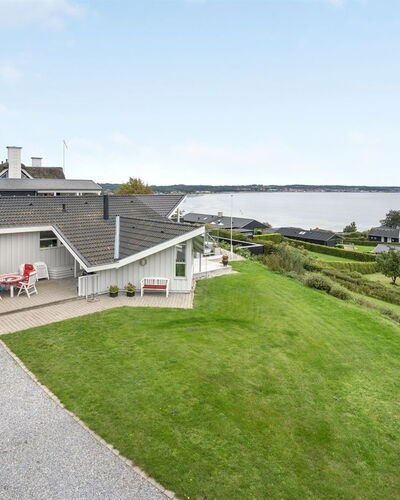 Eilen - 250M from the Sea