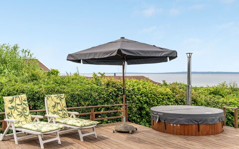 Mahilo - 300M from the Sea: Schwimmbad, Gartenmöbel, Möbel, Resort, Flagstone, Eco Hotel, Schatten, Stuhl, Freizeit, Estate