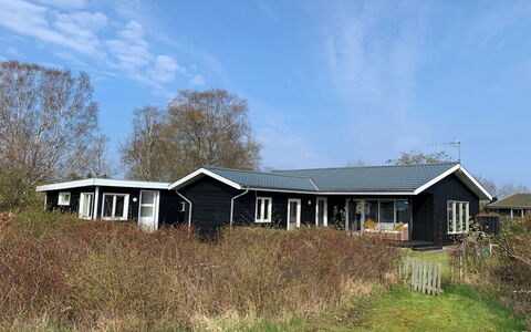 Norell - 800M from the Sea: Dachdecken, Hütte, Haus, Dach, Zuhause, Bauernhaus, Hütte, Estate, Dorf